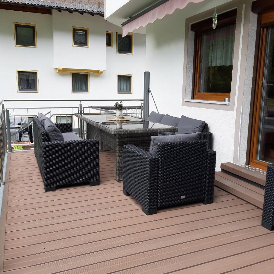Haus Waldfriede Apartamento Sankt Leonhard im Pitztal Exterior foto
