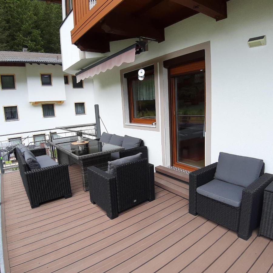Haus Waldfriede Apartamento Sankt Leonhard im Pitztal Exterior foto