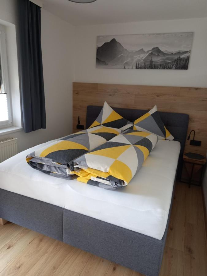 Haus Waldfriede Apartamento Sankt Leonhard im Pitztal Exterior foto
