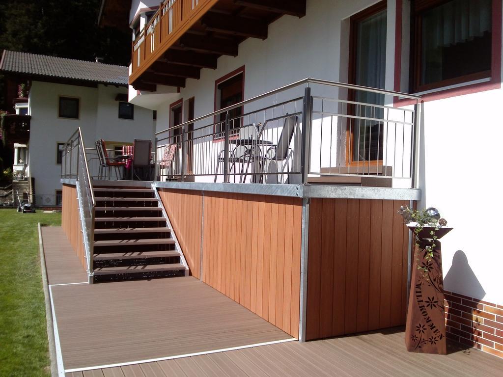 Haus Waldfriede Apartamento Sankt Leonhard im Pitztal Exterior foto