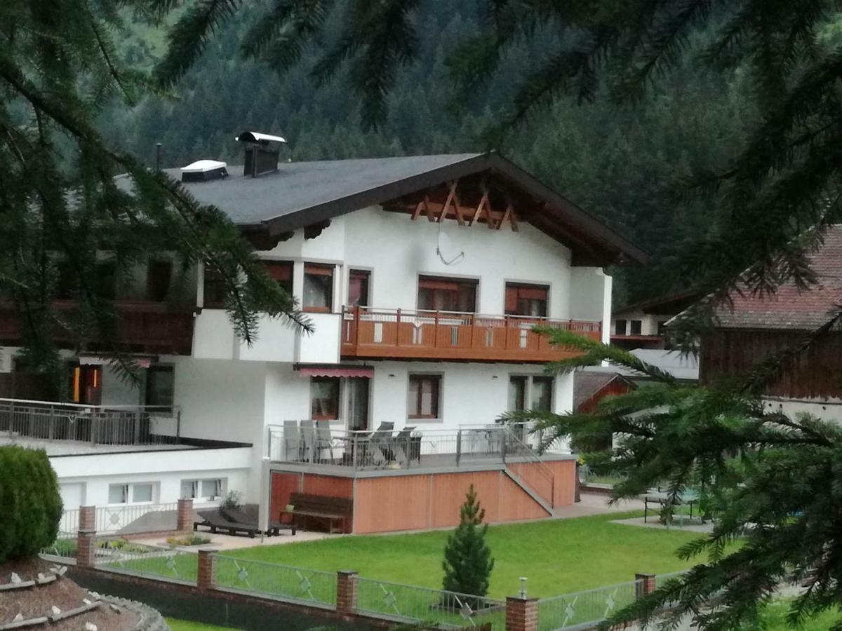 Haus Waldfriede Apartamento Sankt Leonhard im Pitztal Exterior foto